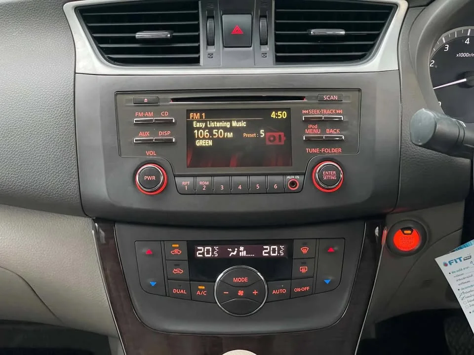 2012 Nissan Sylphy III (B17) 2