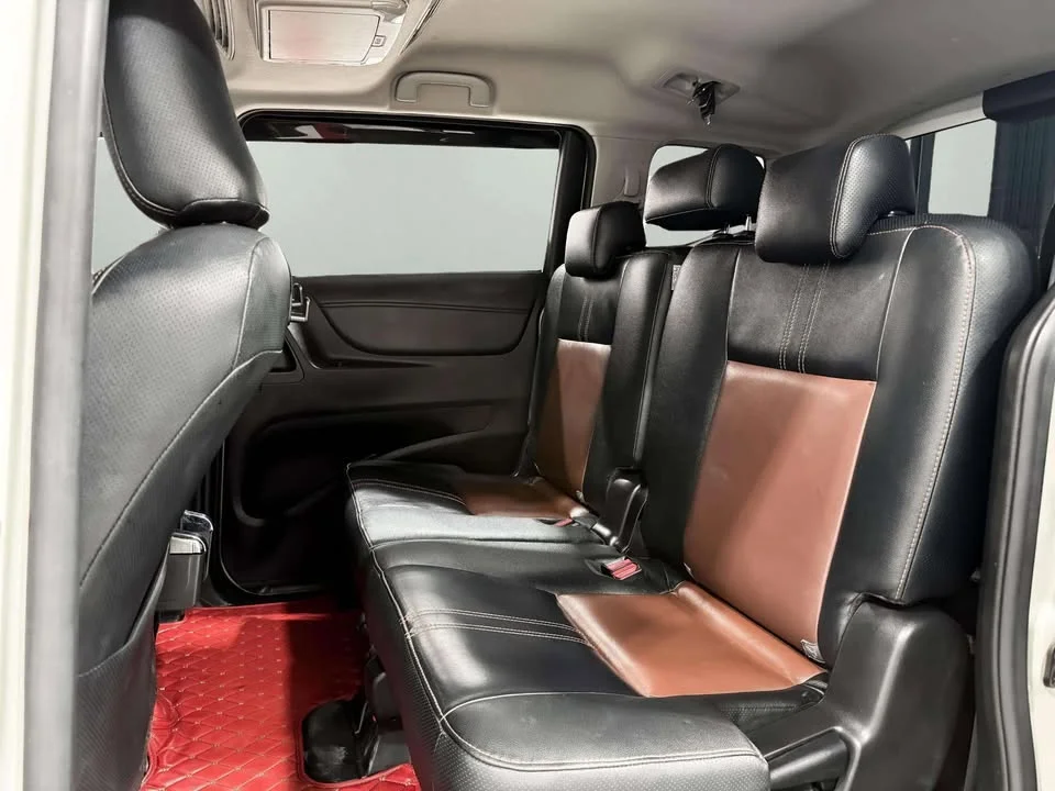 2018 Toyota Sienta II 3