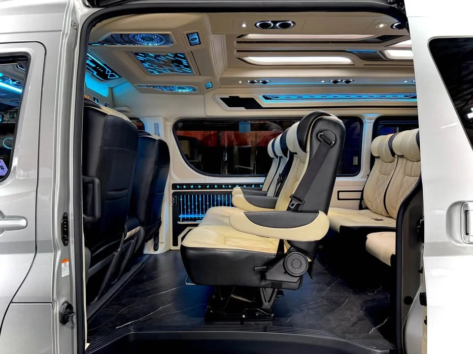 2020 Toyota Commuter VI (H300) 3