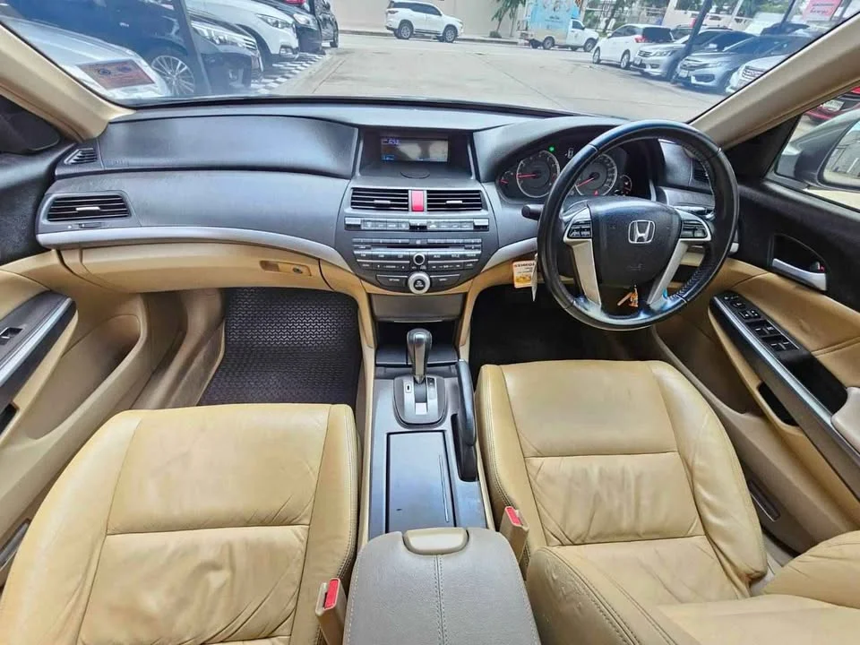 2008 Honda Accord VIII 3