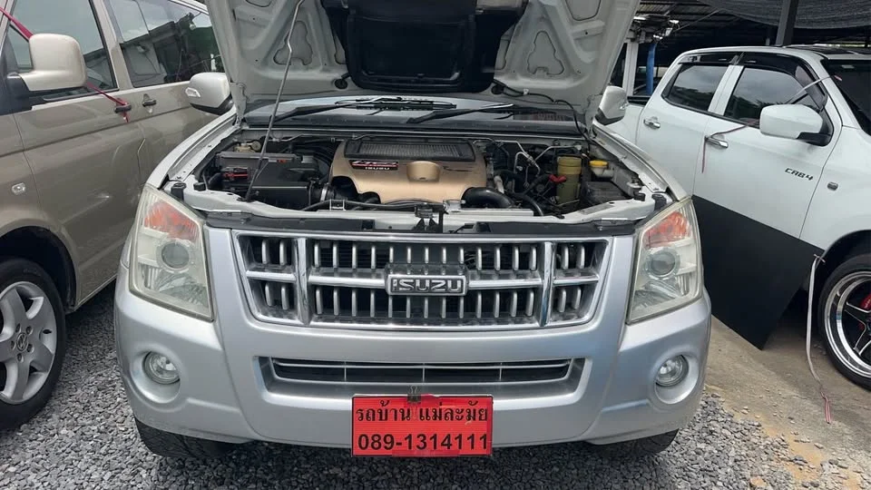 2006 Isuzu MU-7 3