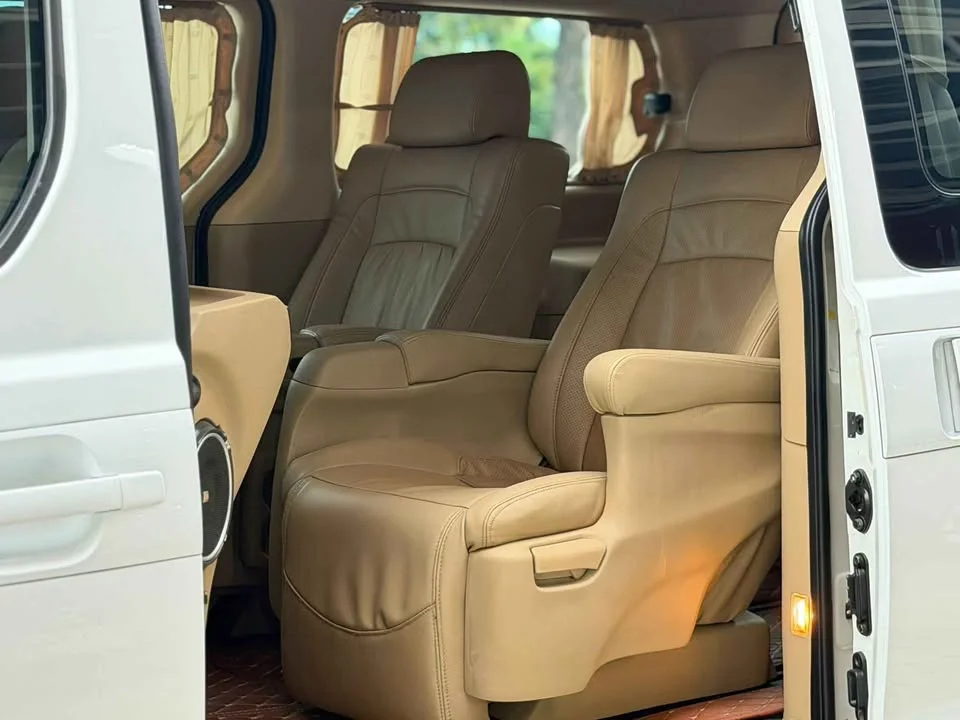 2011 Hyundai H-1 II 2