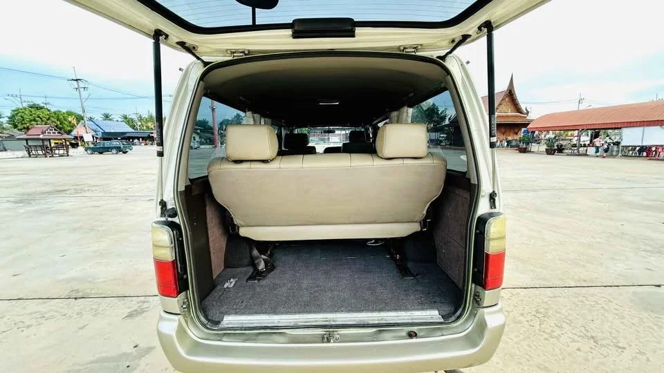 2002 Toyota Commuter IV (H100) 3