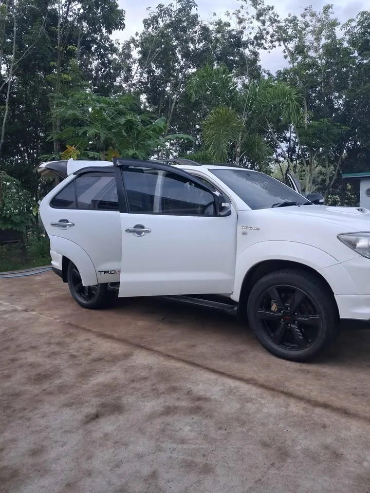 2008 Toyota Fortuner I 2