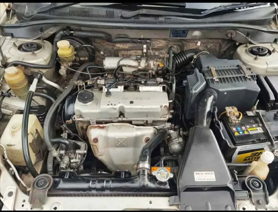 2005 Mitsubishi Lancer VIII 2