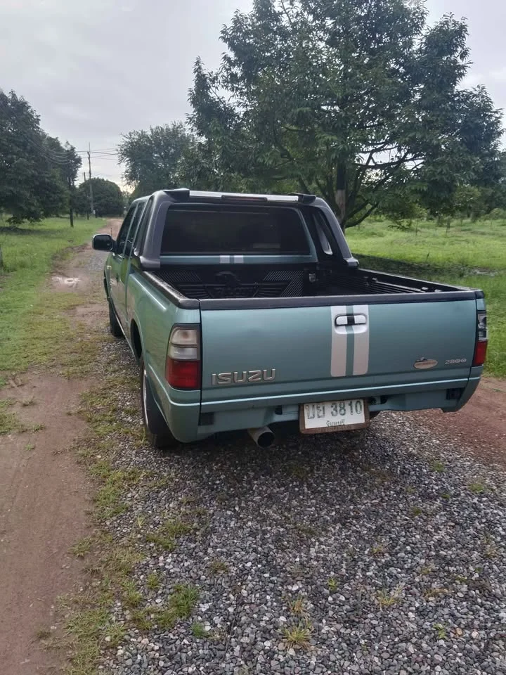 2009 Isuzu Faster Dragon Eyes III 2