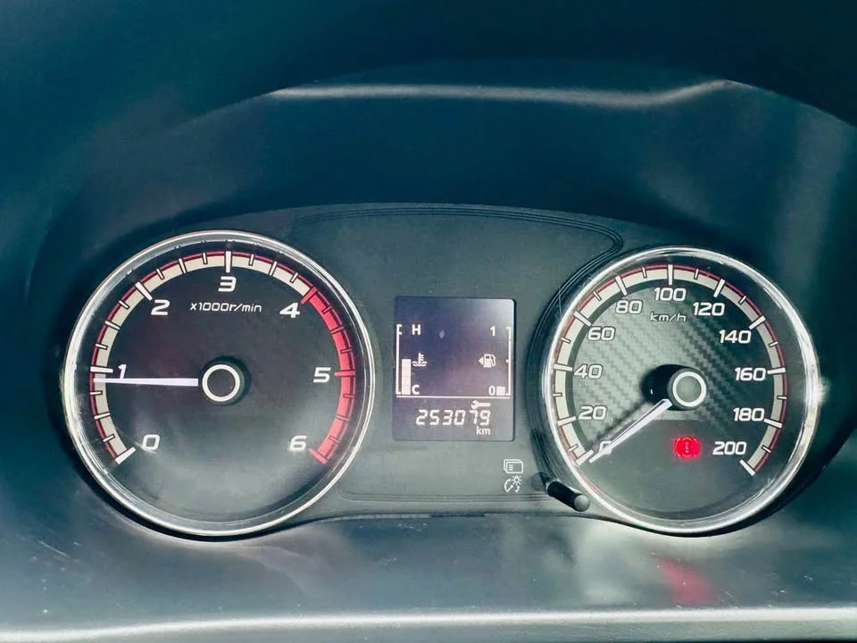 2018 Mitsubishi Triton V 2