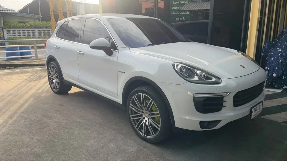 2016 Porsche Cayenne II 2