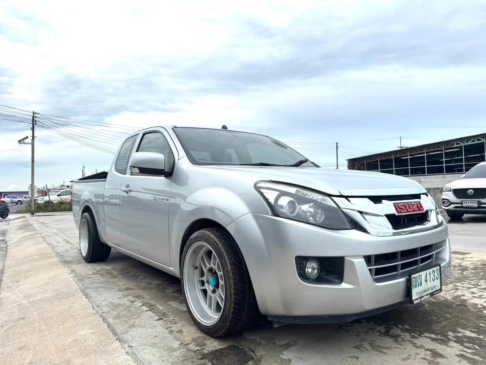 2012 Isuzu D-Max II (RT) 3