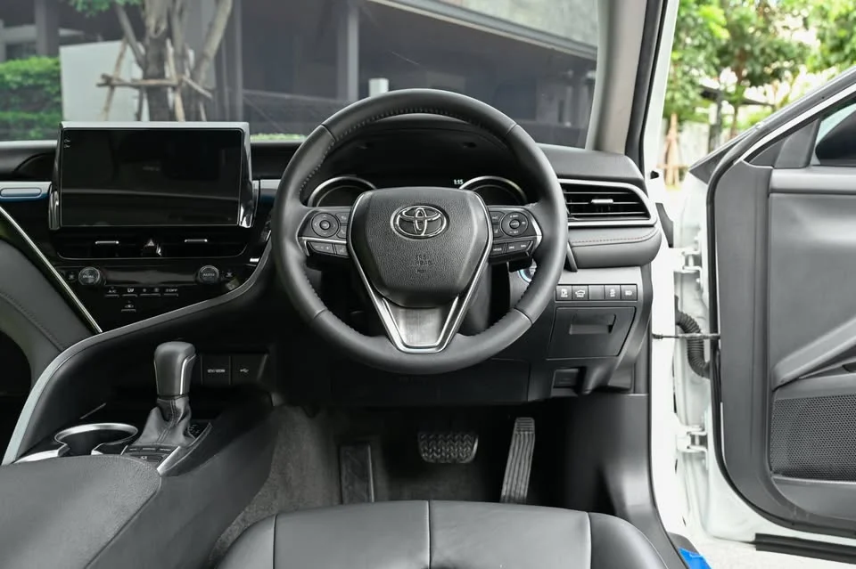2022 Toyota Camry VIII (XV70) 3