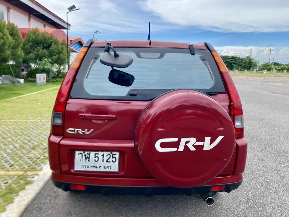 2003 Honda CR-V II 3