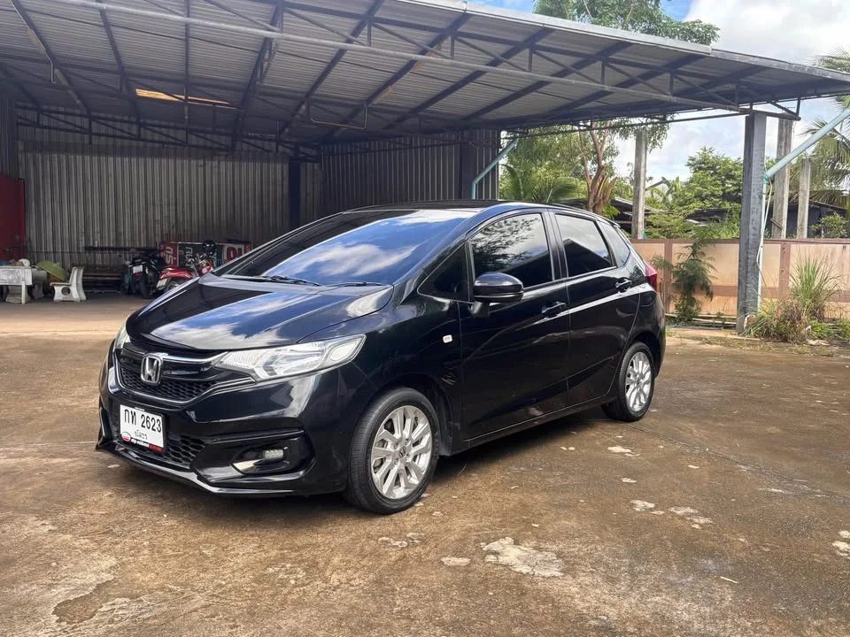 2020 Honda Jazz III 2