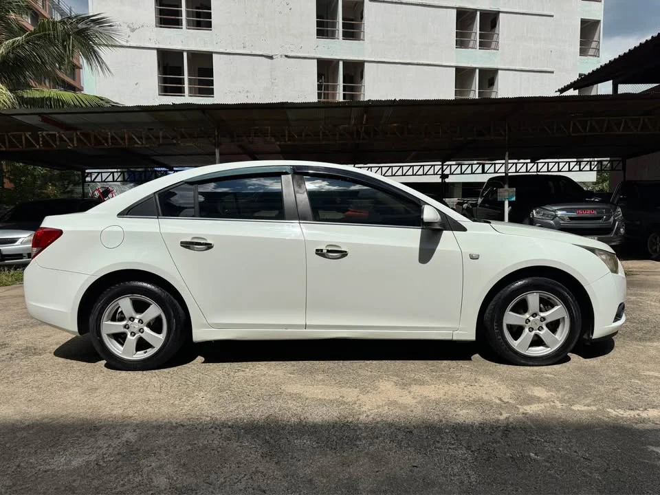 2013 Chevrolet Cruze I 2