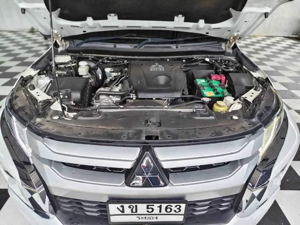 2018 Mitsubishi Triton V 3