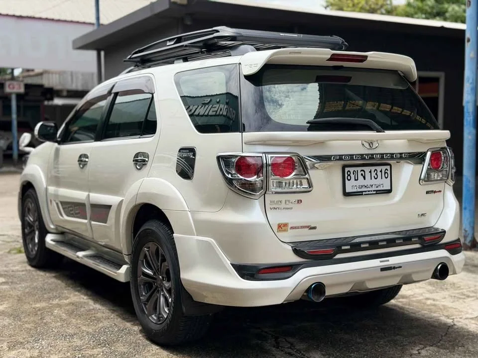2014 Toyota Fortuner I 2
