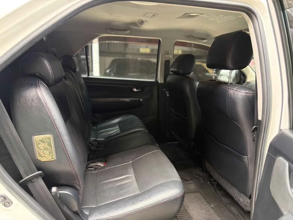 2014 Toyota Fortuner I 3
