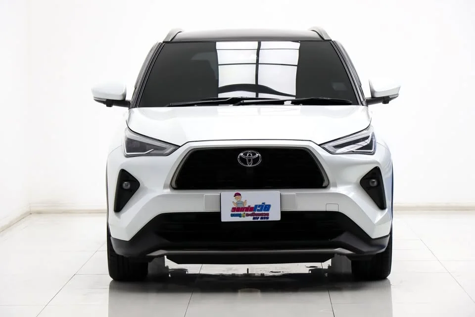 2024 Toyota Yaris Cross AC200 2