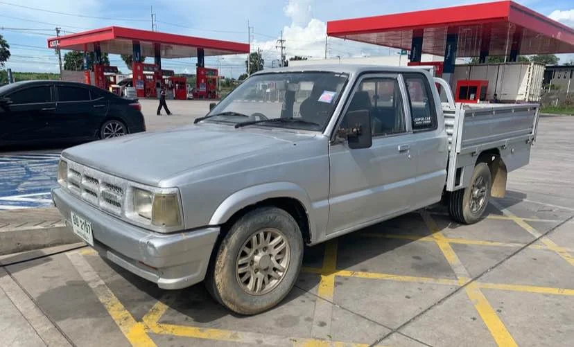 2000 Mazda B2500 IV 3