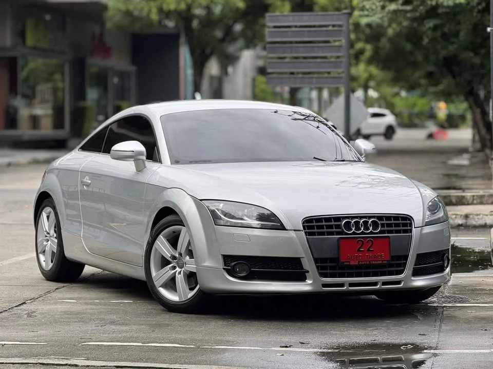 2010 Audi TT Mk2 2