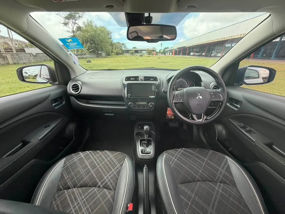 2021 Mitsubishi Mirage VI 3