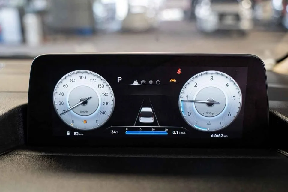 2022 Hyundai Staria US4 3