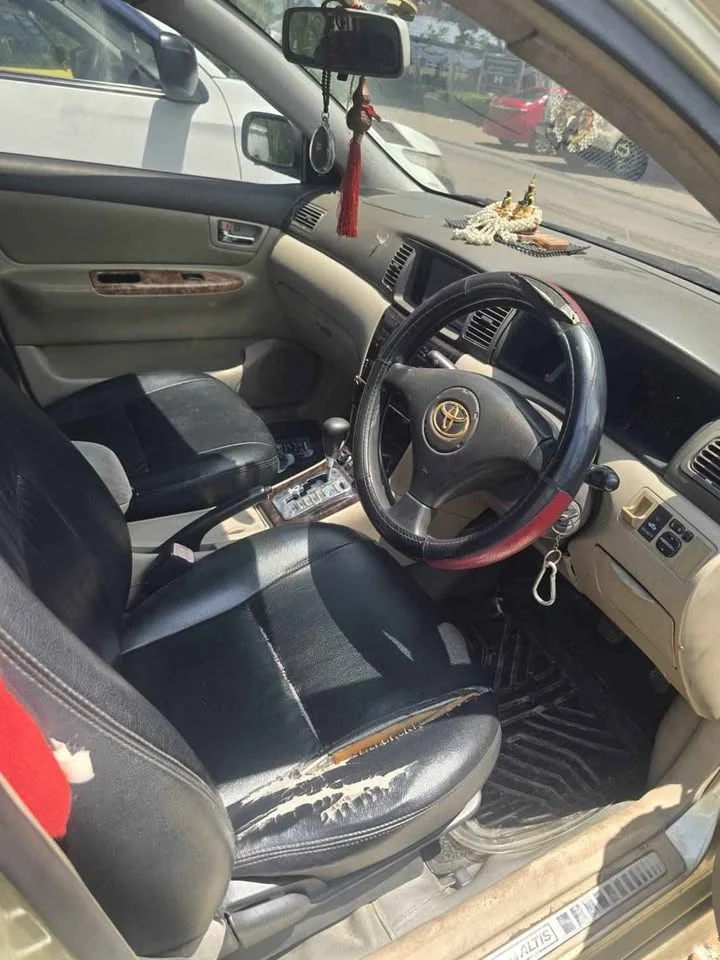 2007 Toyota Corolla Altis IX (E120) 3