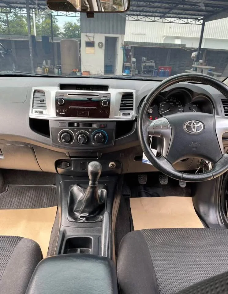 2014 Toyota Hilux VII 2