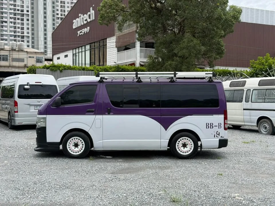 2005 Toyota HiAce V (H200) 3