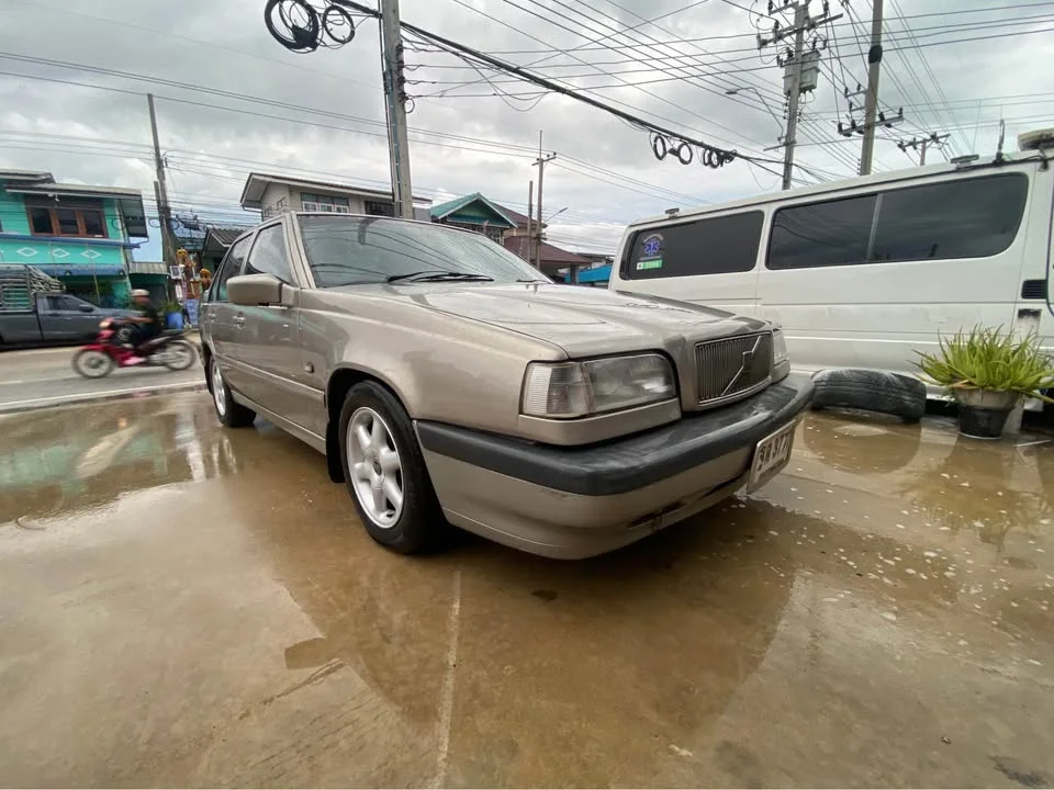 2006 Volvo 850 2