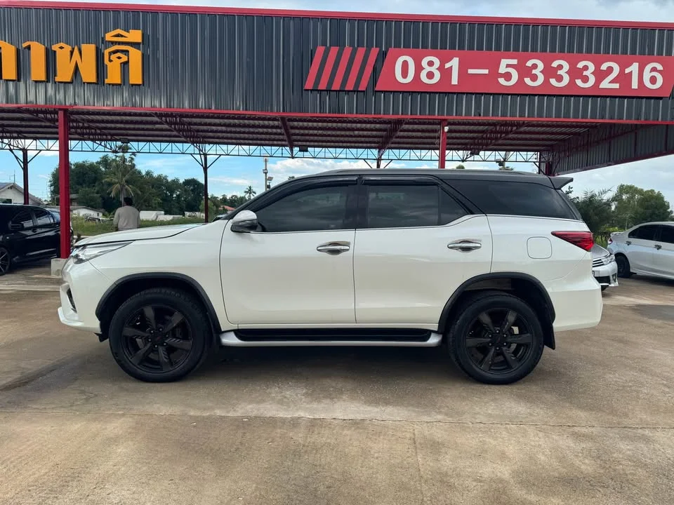 2018 Toyota Fortuner II 3