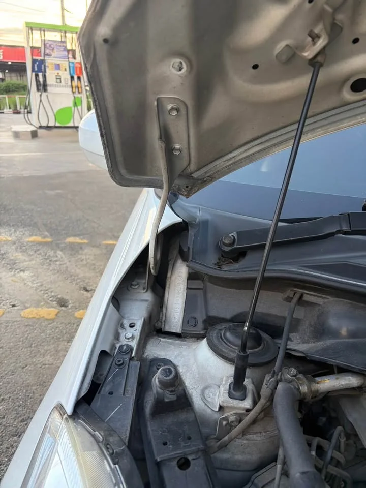 2013 Suzuki Swift II 2