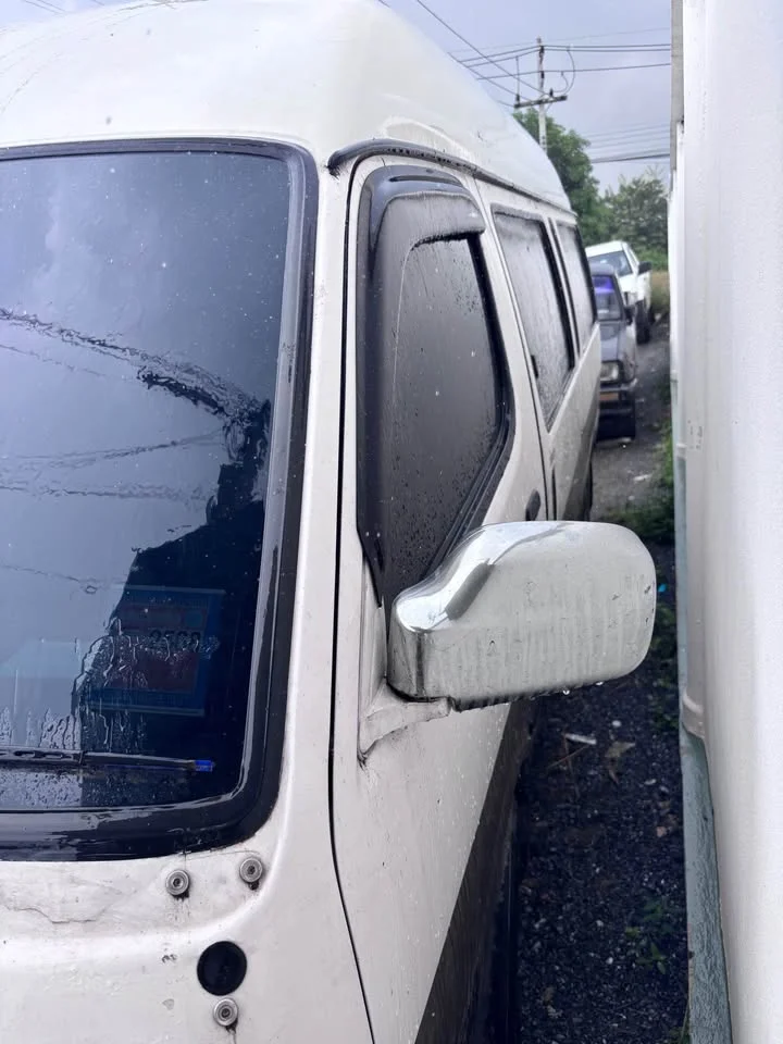 2003 Toyota Commuter IV (H100) 3
