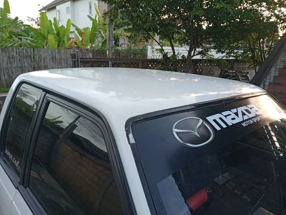 1995 Mazda B2500 IV 2