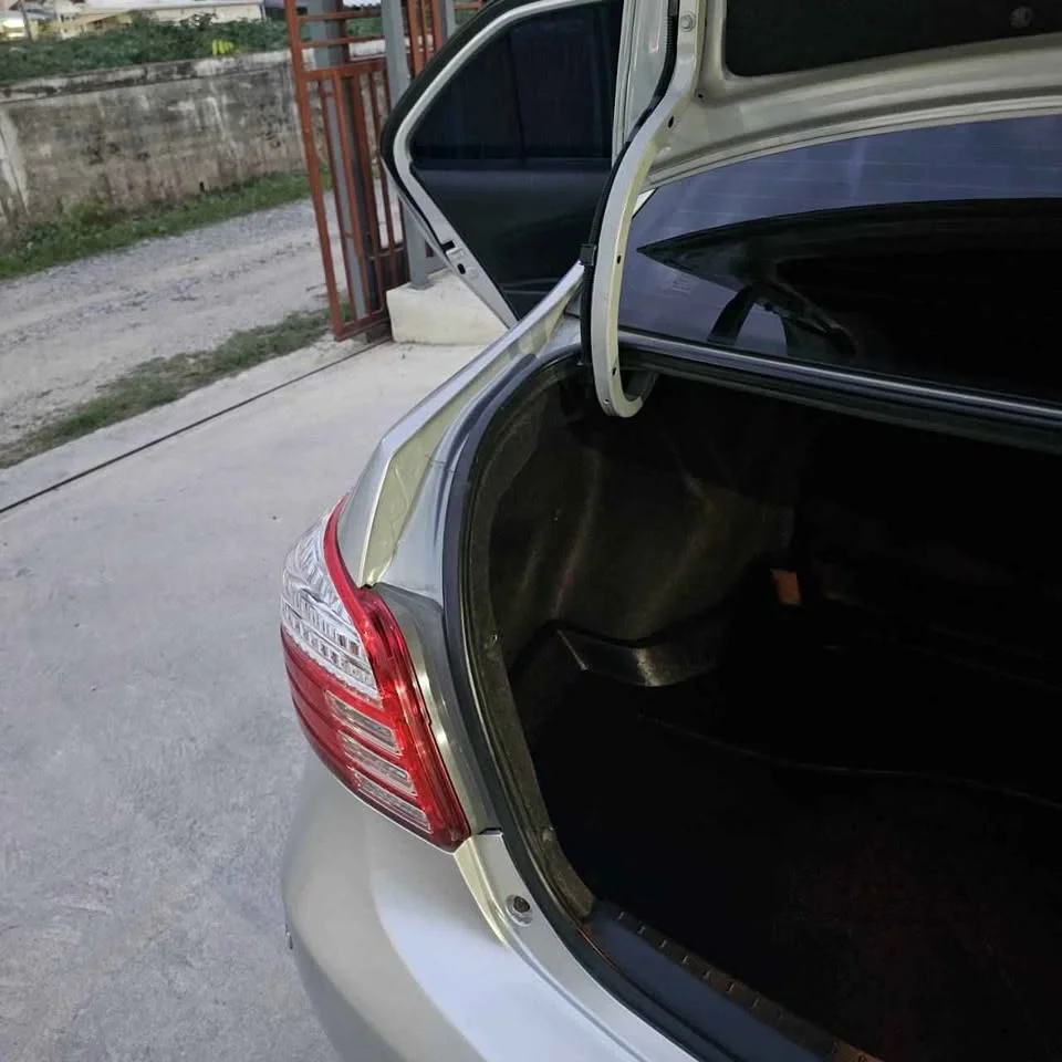 2010 Toyota Vios II 3