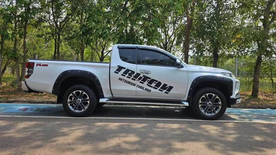 2019 Mitsubishi Triton V 2