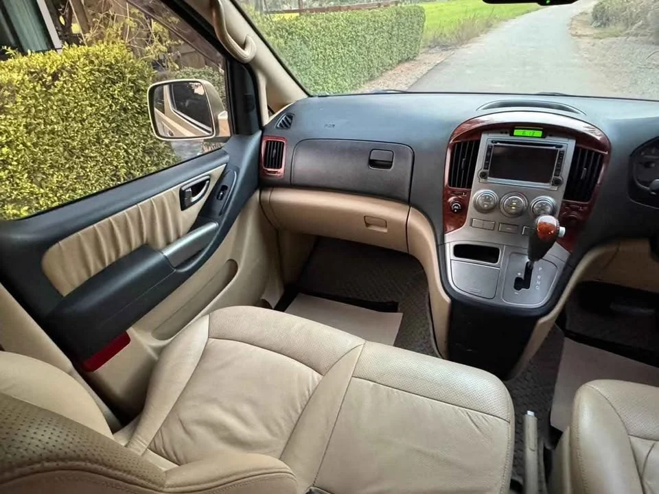 2010 Hyundai H-1 II 2