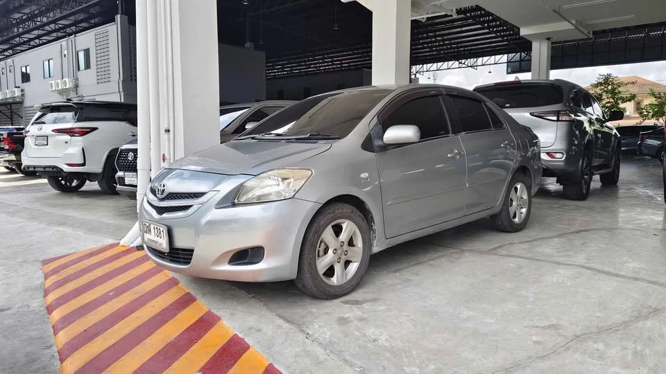 2010 Toyota Vios II 3