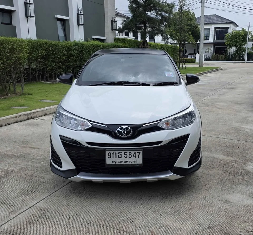 2020 Toyota Yaris III 3