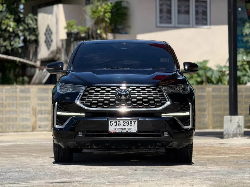 2024 Toyota Innova III 2