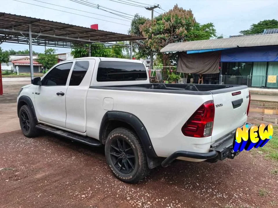 2018 Toyota Hilux VIII 3