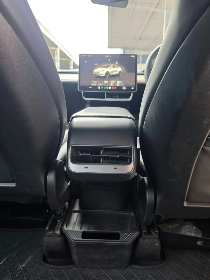 2022 Tesla Model Y 2
