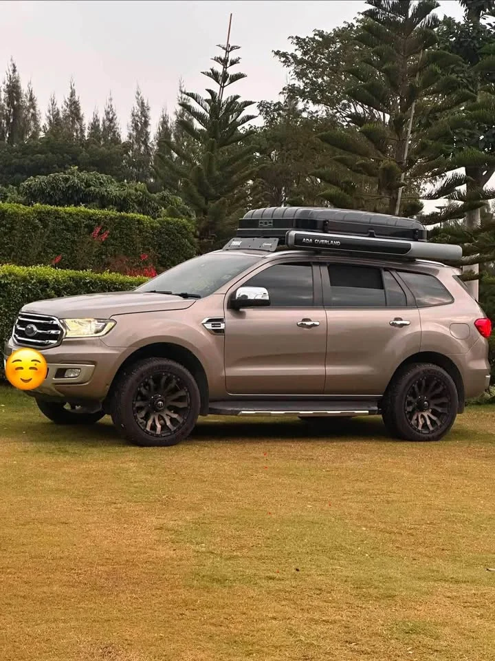 2018 Ford Everest II 2