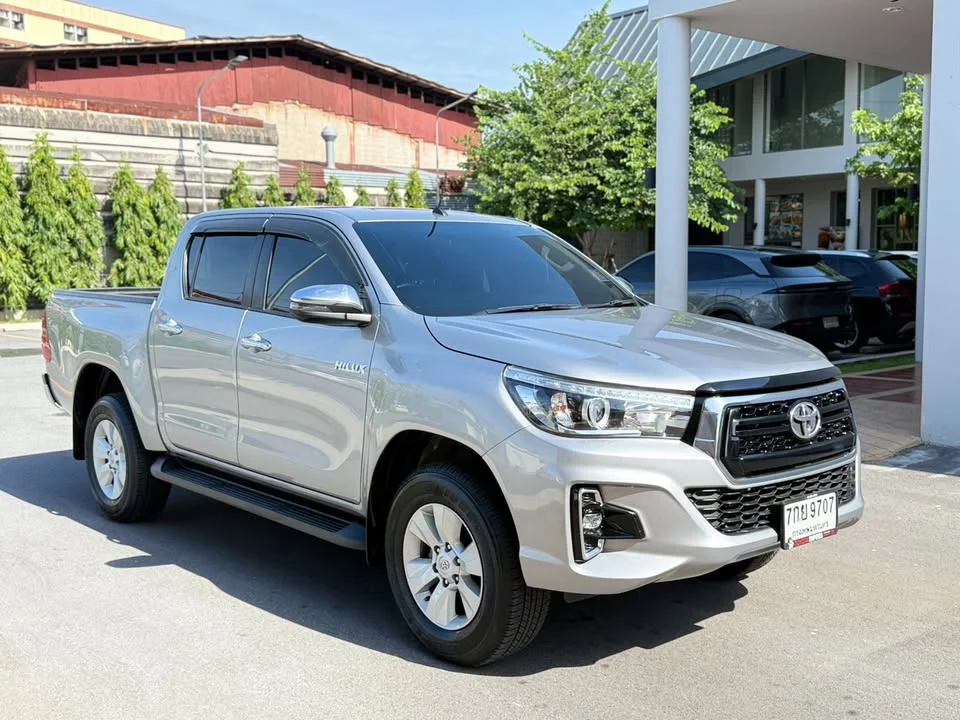 2018 Toyota Hilux VIII 3
