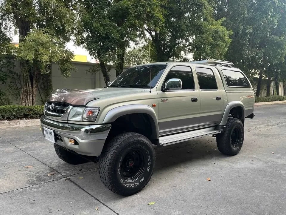 2003 Toyota Hilux Tiger VI 2