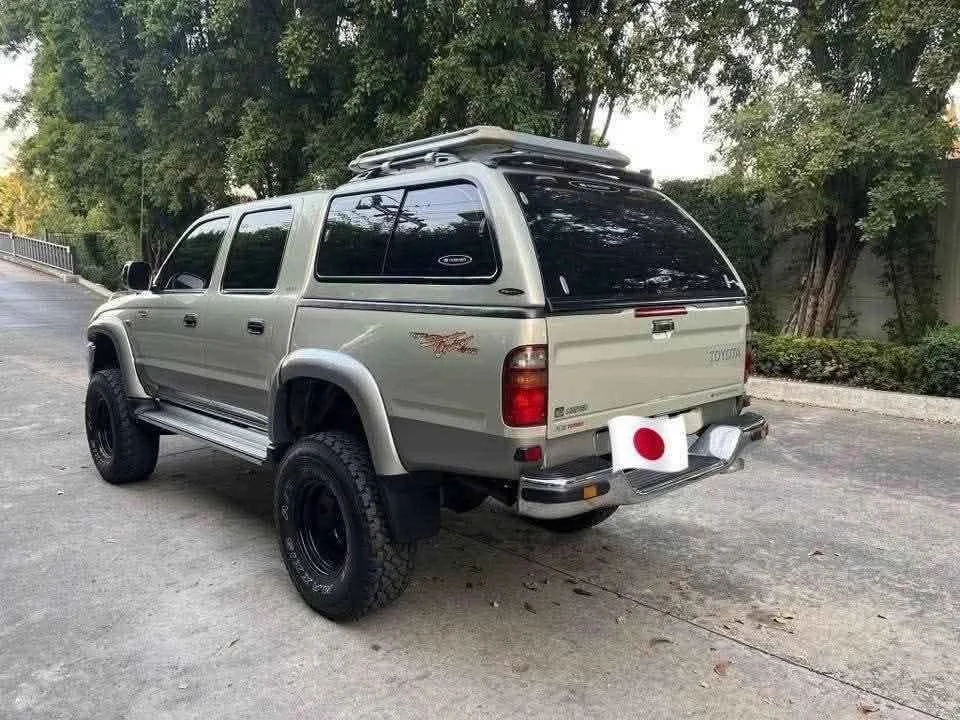 2003 Toyota Hilux Tiger VI 3