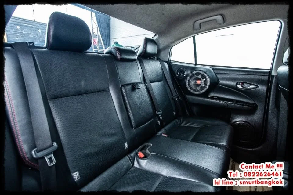 2020 Toyota Yaris ATIV III 2