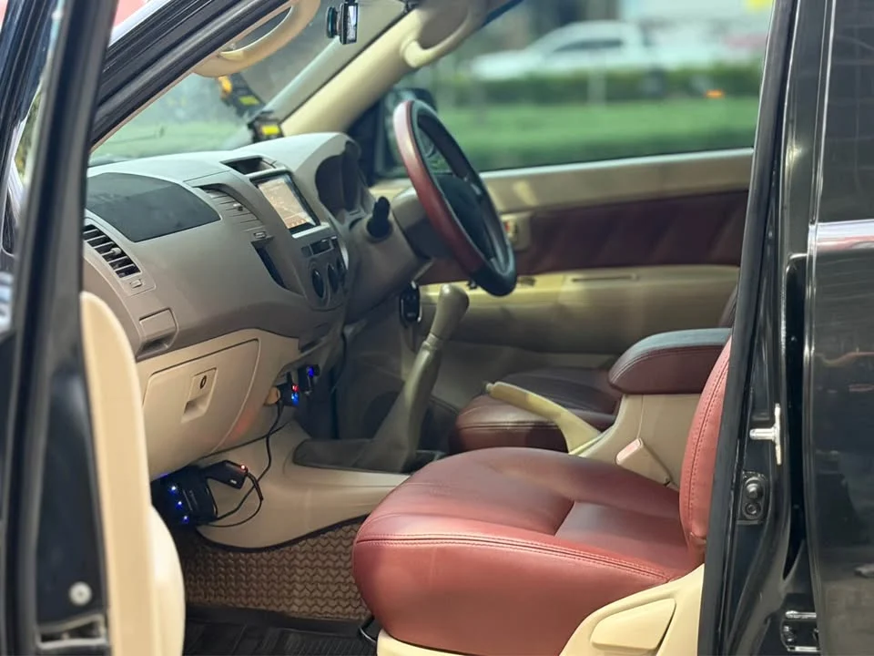 2006 Toyota Hilux VII 2