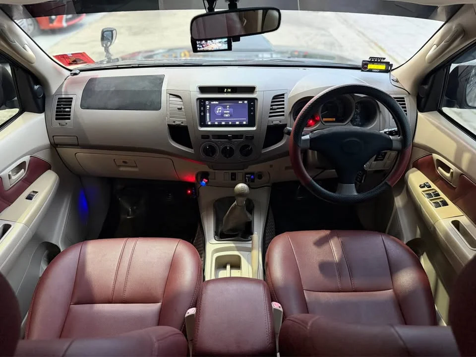 2006 Toyota Hilux VII 3