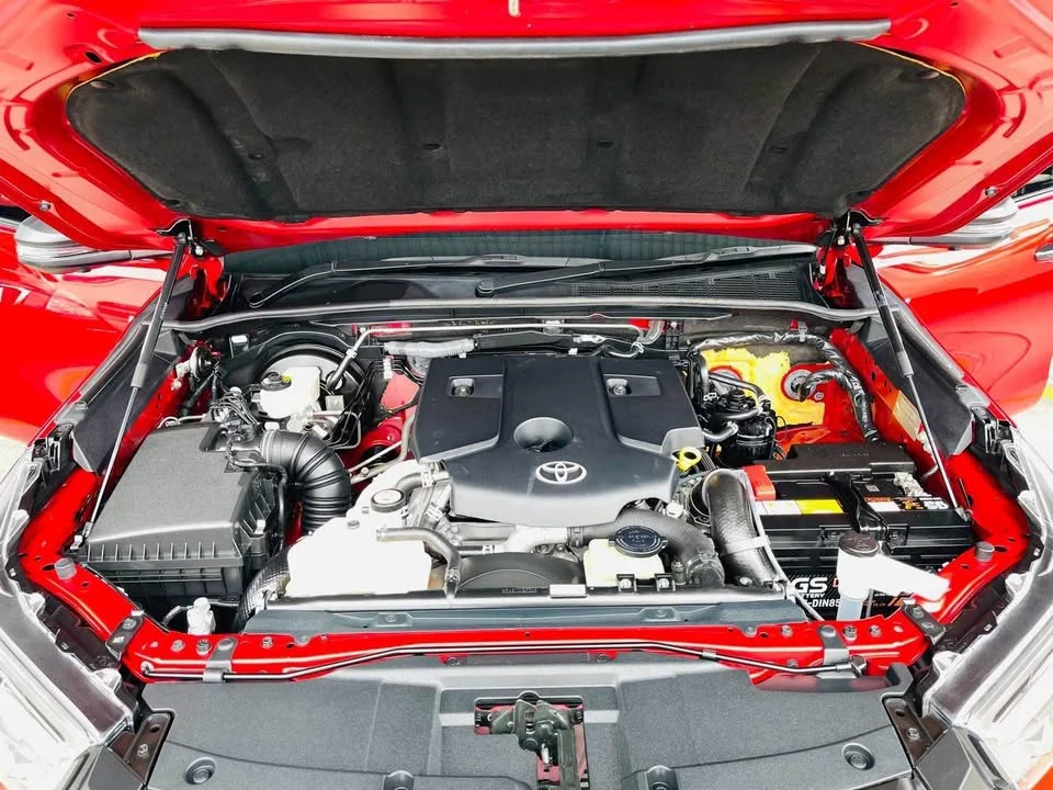 2023 Toyota Hilux VIII 3