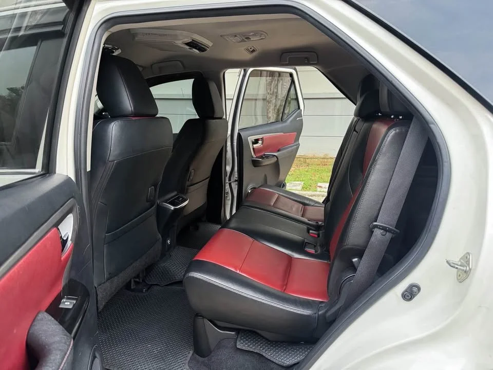 2016 Toyota Fortuner II 3